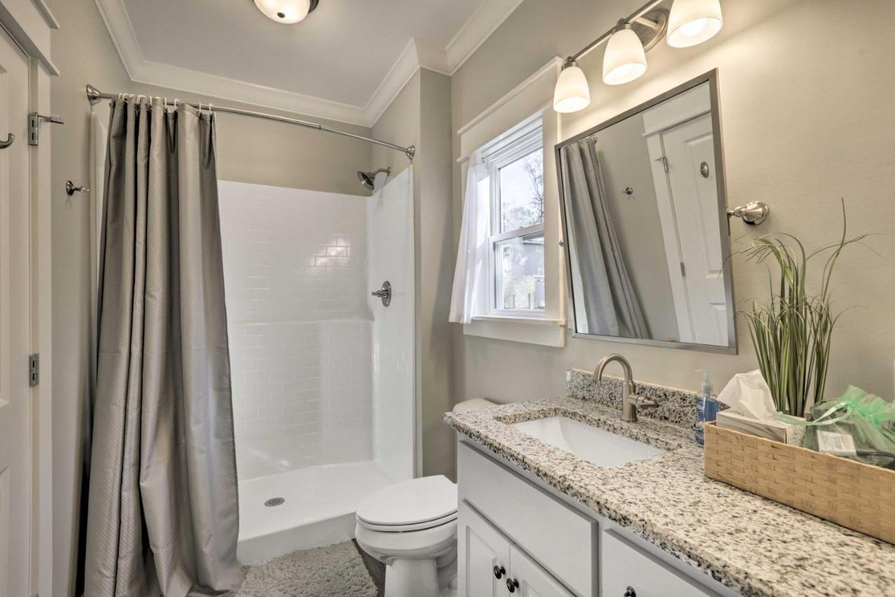 White Oak Creek Home With Views, Deck And Pool Access! 尤福拉 外观 照片