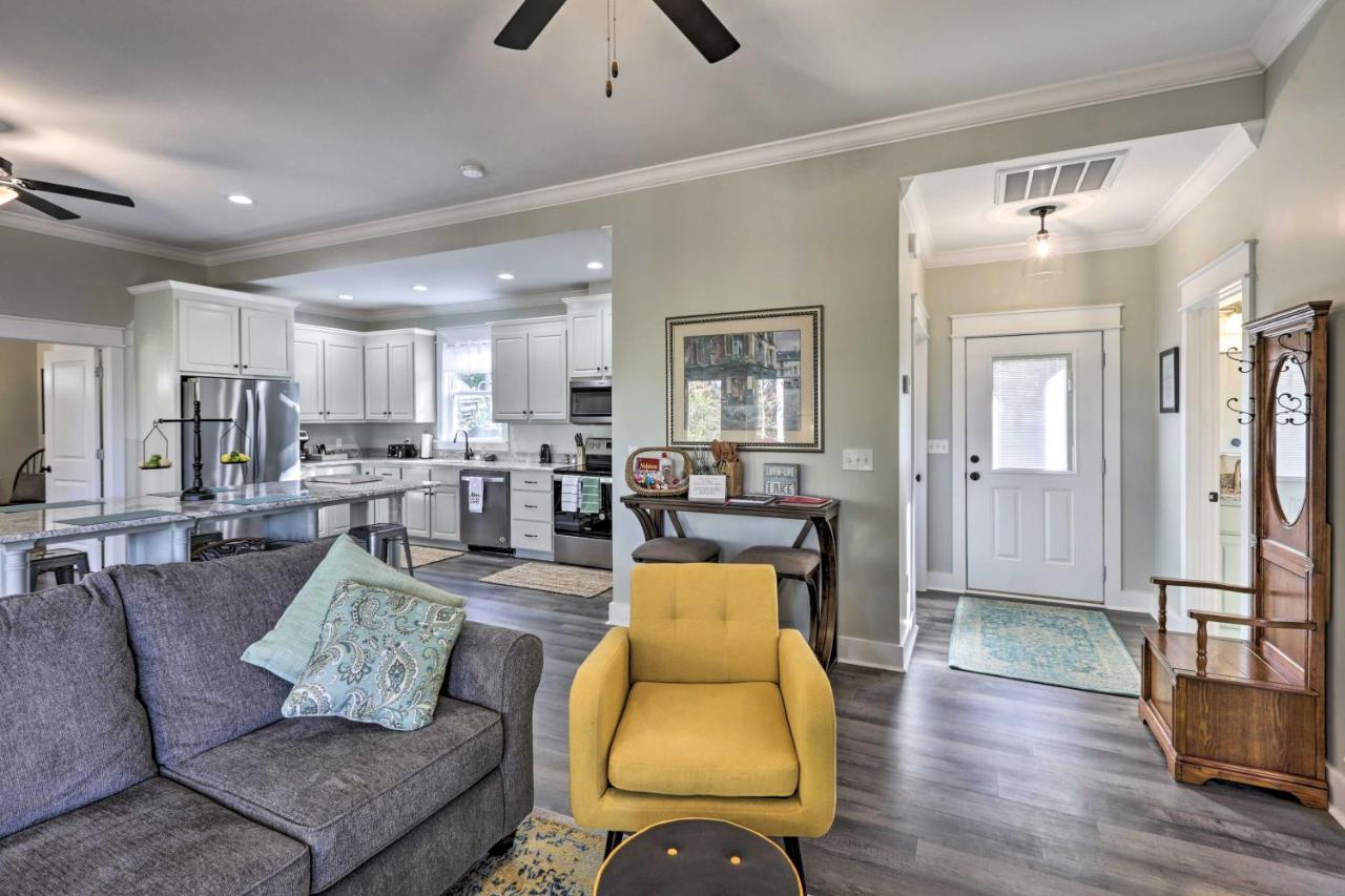 White Oak Creek Home With Views, Deck And Pool Access! 尤福拉 外观 照片