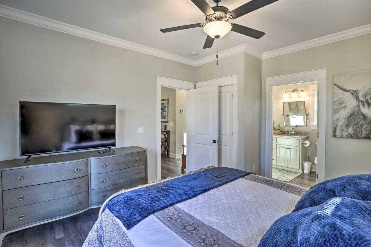 White Oak Creek Home With Views, Deck And Pool Access! 尤福拉 外观 照片